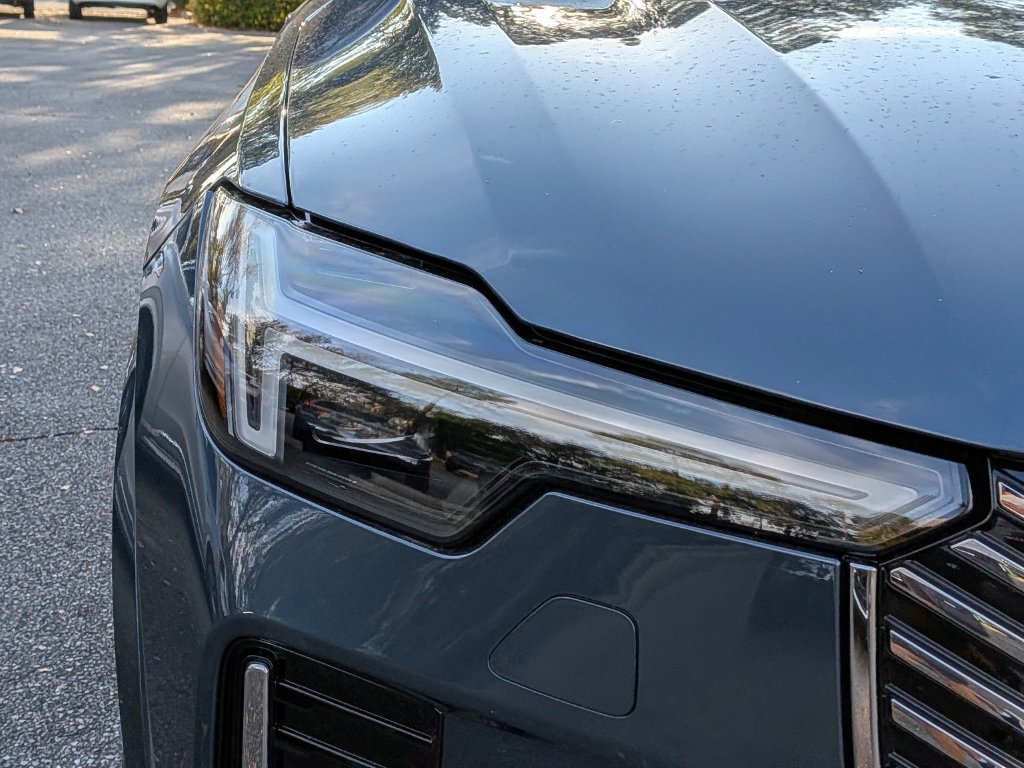 New 2026 Volvo XC90 T8 Plus w/ Protection Package Premier AWD/4WD image 9