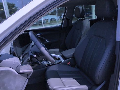 New 2025 Audi Q5 Premium Plus image 19