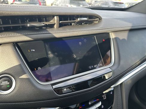 Used 2024 Cadillac XT5 Premium Luxury image 16