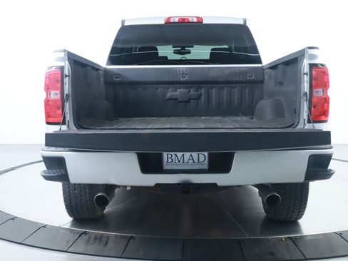 Used 2018 Chevrolet Silverado 1500 LT w/ All Star Edition image 14