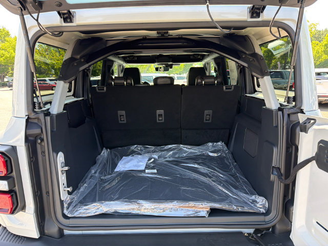 New 2026 Ford Bronco Raptor w/ Interior Carbon Fiber Pack AWD/4WD image 21