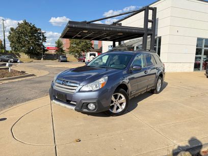 Used 2014 Subaru Outback 2.5i Limited w/ Moonroof Package