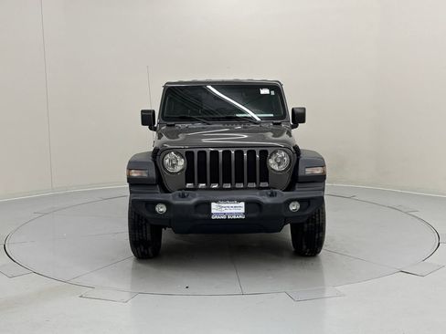 Used 2020 Jeep Wrangler Sport image 8