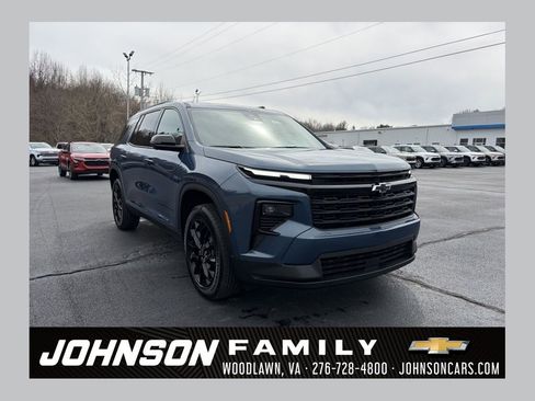 New 2026 Chevrolet Traverse LT w/ Midnight/Sport Edition image 1