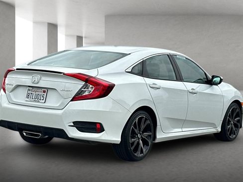 Used 2020 Honda Civic Sport image 4