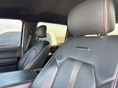 Used 2022 Ford F450 Platinum w/ FX4 Off-Road Package image 3