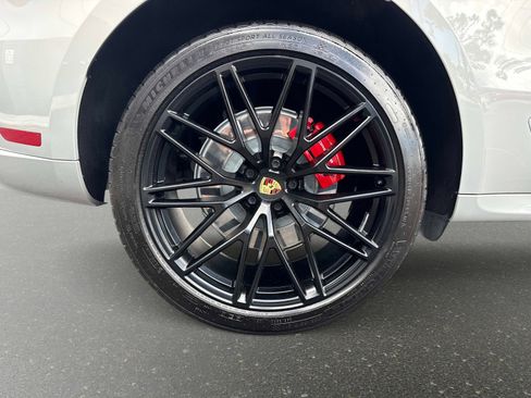 Used 2022 Porsche Macan GTS image 19