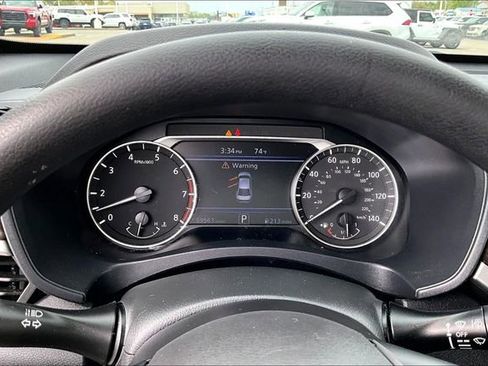 Used 2023 Nissan Altima 2.5 SV image 12