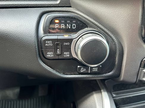 Used 2020 RAM 1500 Big Horn AWD/4WD image 22