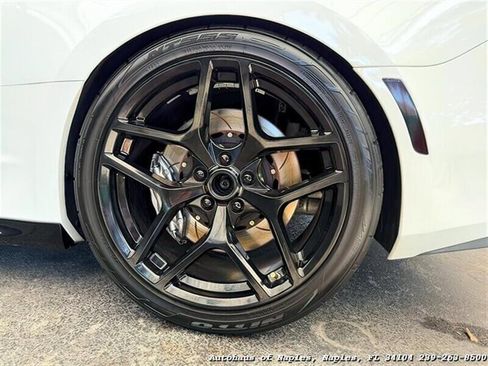 Used 2018 Chevrolet Camaro SS RWD image 24