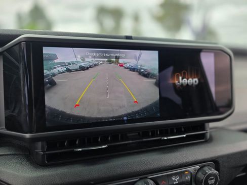 Used 2025 Jeep Wrangler Unlimited Sport S 4xe image 29