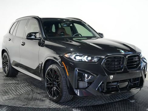 Used 2024 BMW X5 M Competition w/ Executive Package AWD/4WD image 3