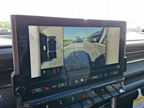 New 2025 GMC Hummer EV 3X w/ Extreme Off-Road Package image 16