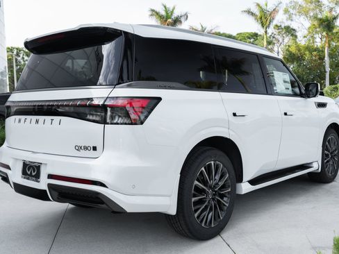New 2026 INFINITI QX80 Autograph w/ Premium Cargo Package AWD/4WD image 24