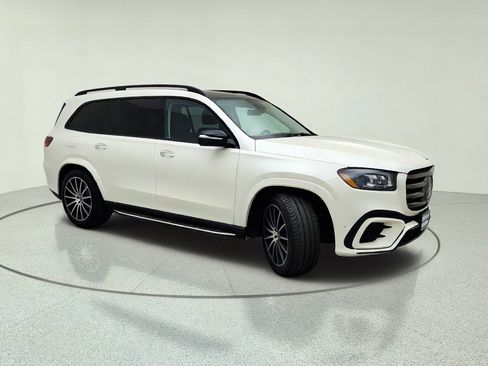 Certified 2024 Mercedes-Benz GLS 580 4MATIC image 5