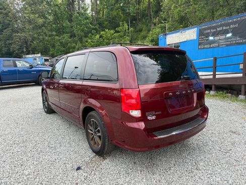 Used 2017 Dodge Grand Caravan GT FWD image 9