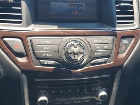 Used 2013 Nissan Pathfinder SL w/ Cargo Pkg FWD image 17