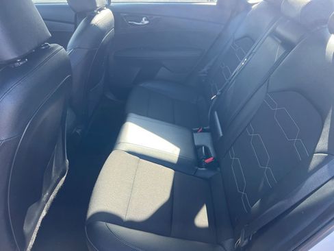 Certified 2023 Kia Forte GT-Line image 8