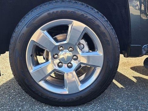 Used 2017 Chevrolet Silverado 1500 LT w/ High Desert Package RWD image 7
