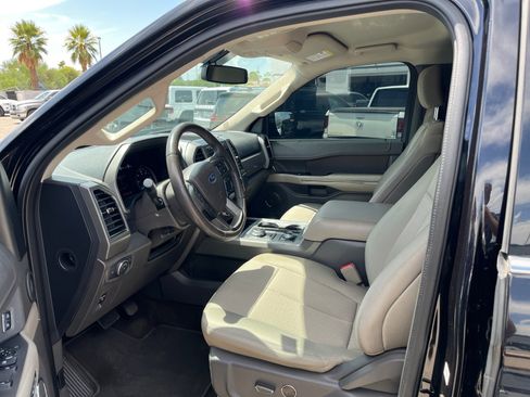 Used 2019 Ford Expedition XLT AWD/4WD image 14