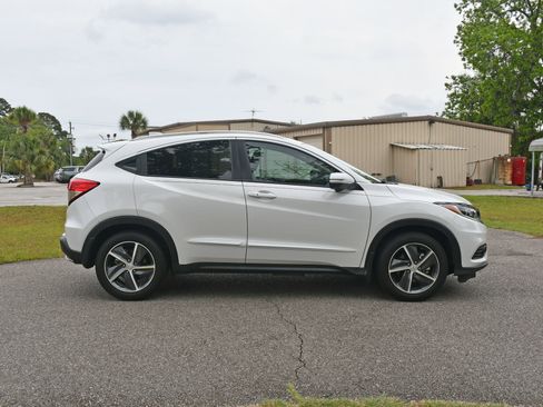 Used 2021 Honda HR-V EX image 5