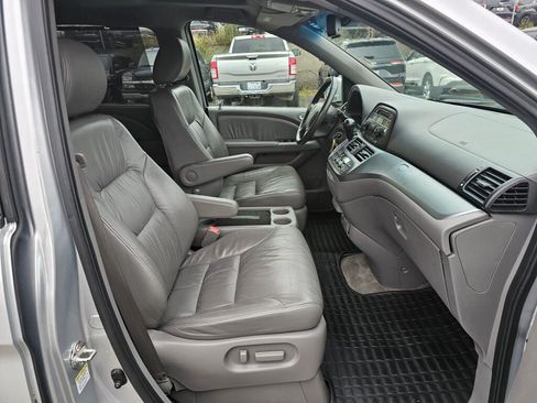 Used 2010 Honda Odyssey EX-L image 11