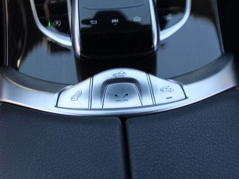 Certified 2019 Mercedes-Benz C 300 4MATIC Cabriolet image 22