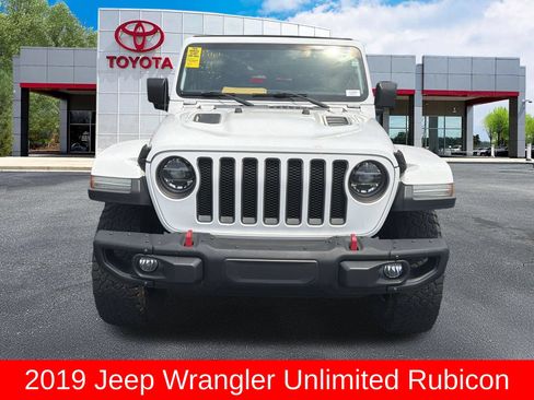 Used 2019 Jeep Wrangler Unlimited Rubicon AWD/4WD image 2