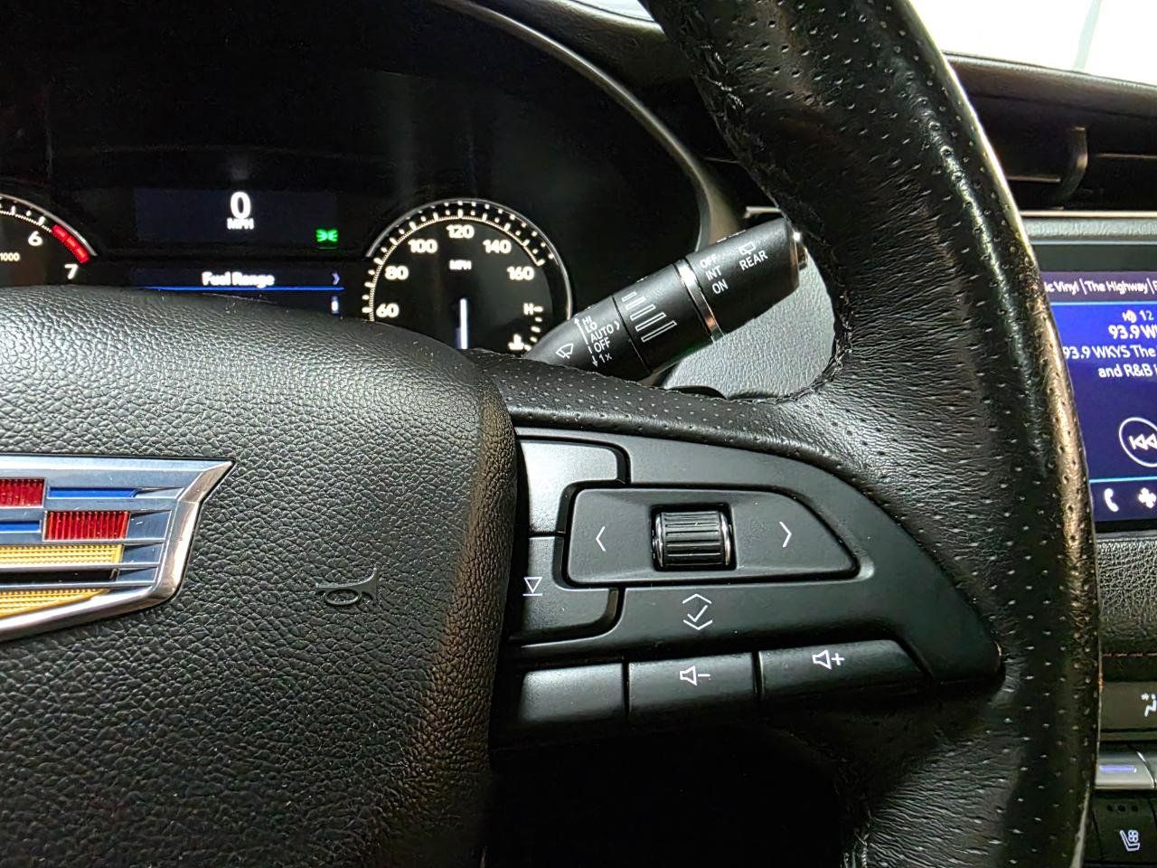Used 2019 Cadillac XT4 Sport FWD image 31
