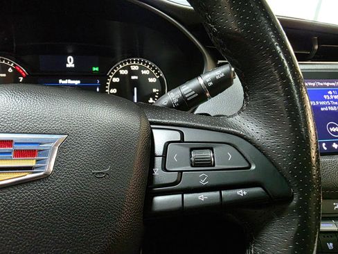 Used 2019 Cadillac XT4 Sport FWD image 31