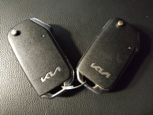 Used 2022 Kia Soul LX w/ Technology Package FWD image 32