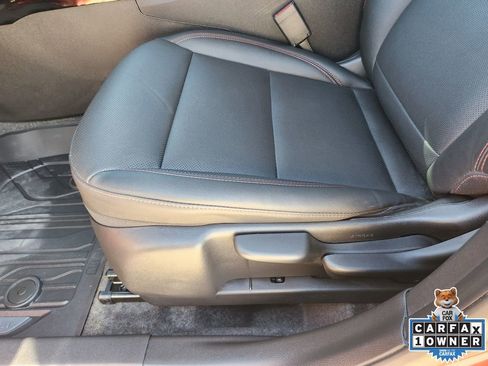 Used 2024 Chevrolet Trax RS w/ Driver Confidence Package image 31