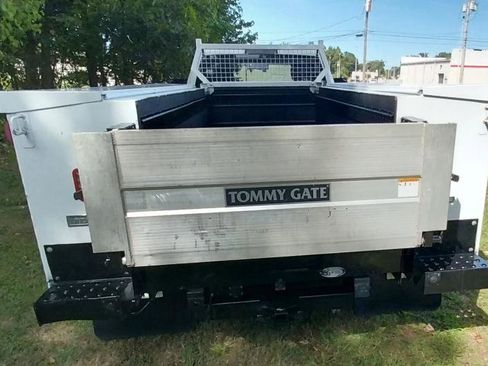 Used 2018 RAM 3500 Tradesman w/ Power & Remote Entry Group image 4