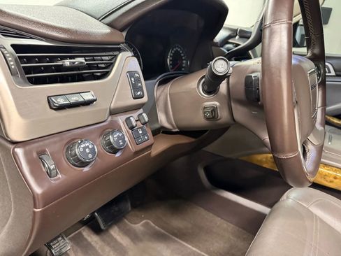 Used 2017 GMC Yukon XL Denali w/ Open Road Package image 11