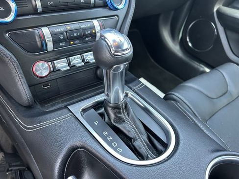 Used 2022 Ford Mustang GT Premium w/ Equipment Group 401A RWD image 23