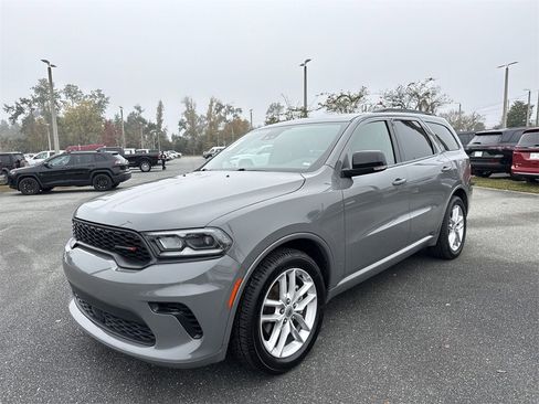 Used 2024 Dodge Durango GT image 9