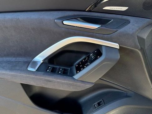 New 2025 Audi SQ5 Premium Plus image 12