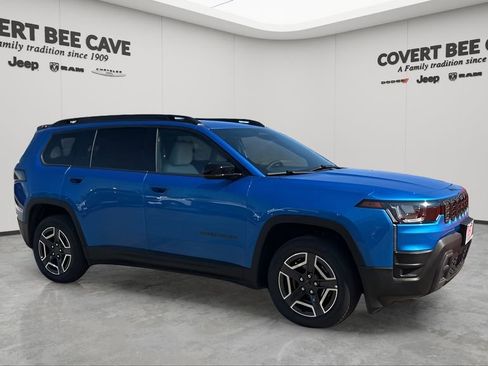 New 2026 Jeep Cherokee Limited image 11