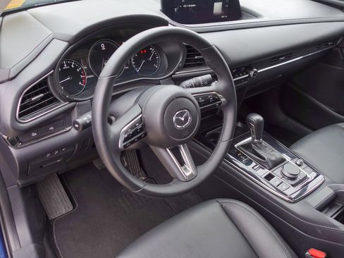 Certified 2025 MAZDA CX-30 AWD 2.5 S w/ Preferred Package image 9