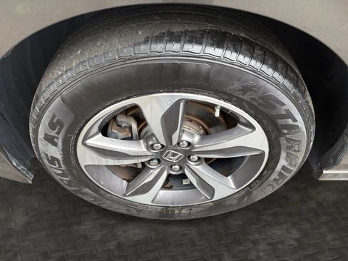 Used 2018 Honda Odyssey Touring image 39