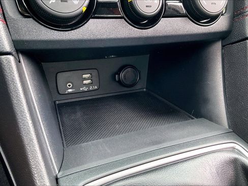 Used 2022 Subaru Impreza 2.0i Sport image 24