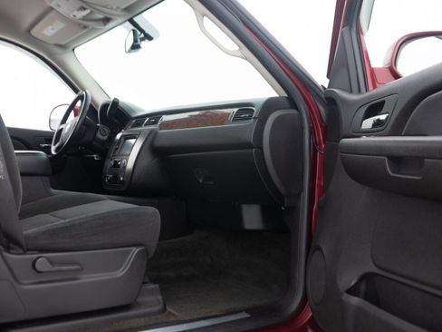 Used 2007 Chevrolet Suburban LT AWD/4WD image 35
