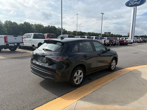 Used 2024 Honda HR-V LX image 5
