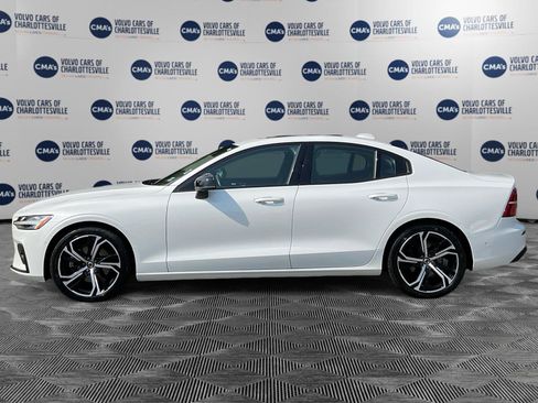 Used 2023 Volvo S60 B5 Plus w/ Climate Package AWD/4WD image 2