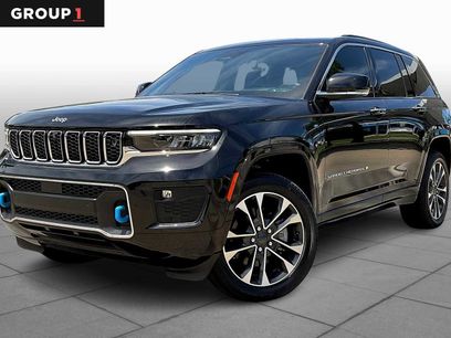 Used 2023 Jeep Grand Cherokee Overland w/ Advanced Protech Group III
