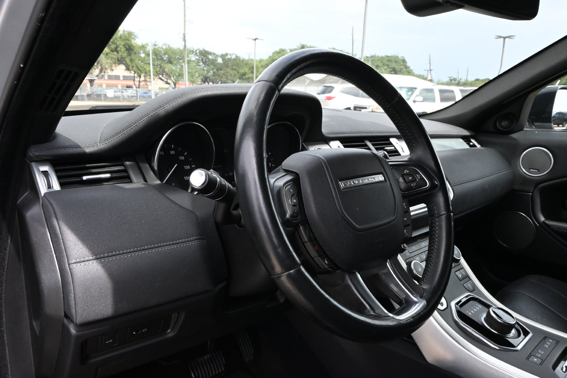 Used 2017 Land Rover Range Rover Evoque SE Premium AWD/4WD image 17