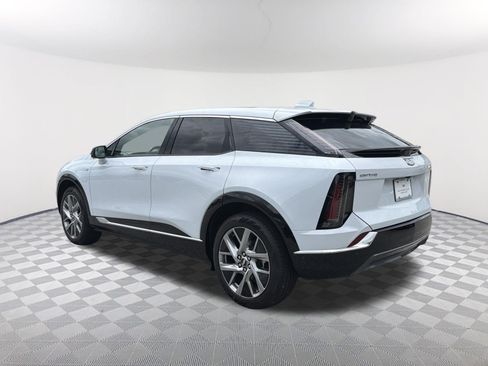 New 2026 Cadillac Optiq Luxury 1 RWD image 3
