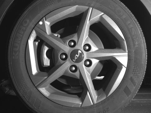 Used 2025 Kia K4 FWD image 12