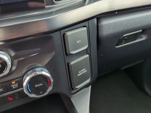 Used 2026 Ford F450 Lariat w/ FX4 Off-Road Package AWD/4WD image 33