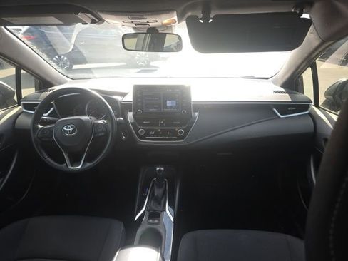 Used 2021 Toyota Corolla SE image 8